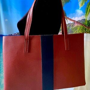 Vince Camuto Tote Bag. Comes With Dust Cover.